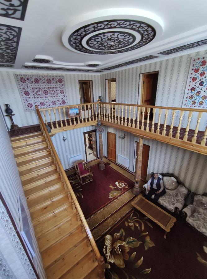「キーワ アタベク」 B&B ヒヴァ エクステリア 写真